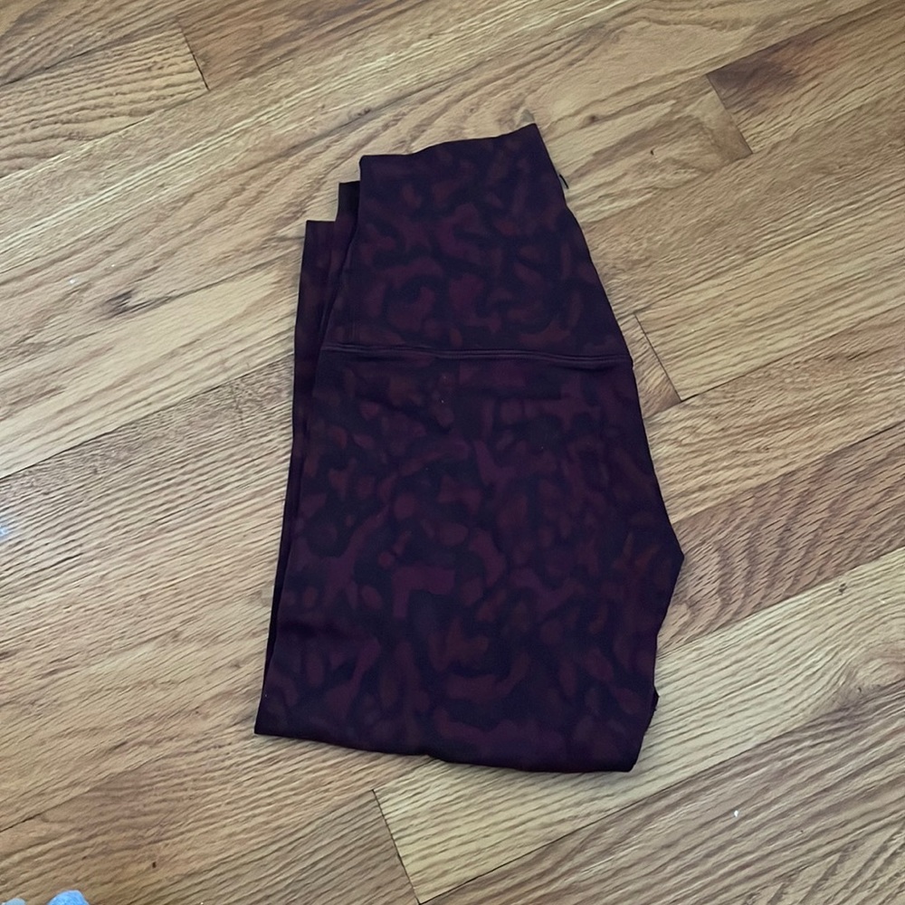 Lululemon leggings